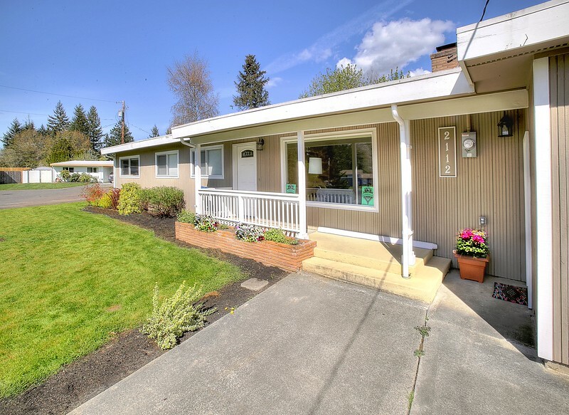 Property Photo:  2112 Myrtle Place SE  WA 98501 