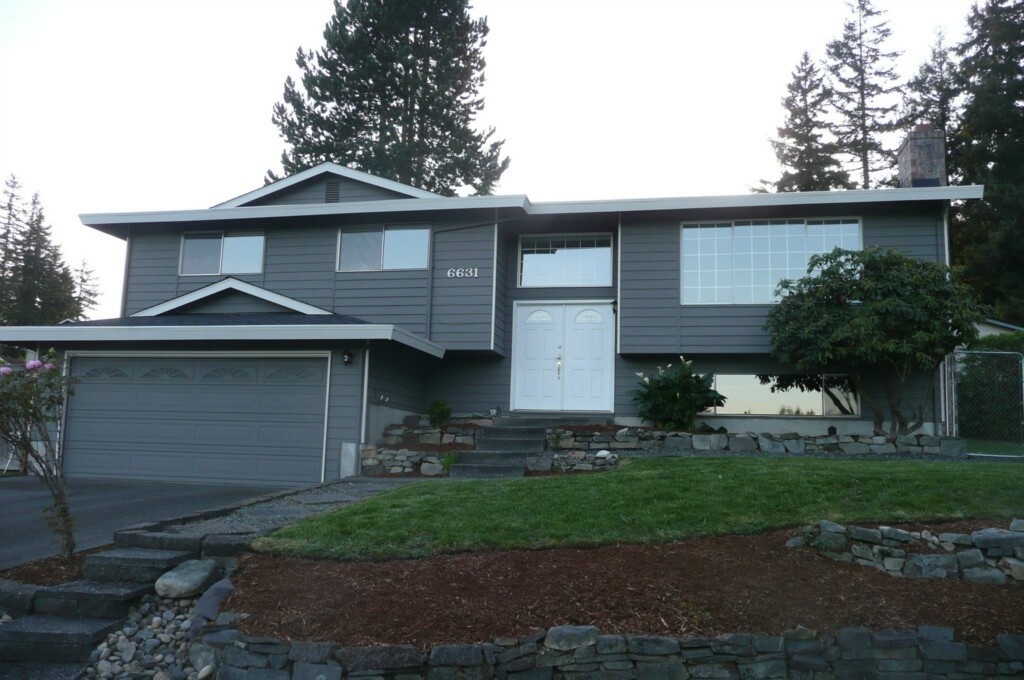 Property Photo:  6631 192nd Place SW  WA 98036 