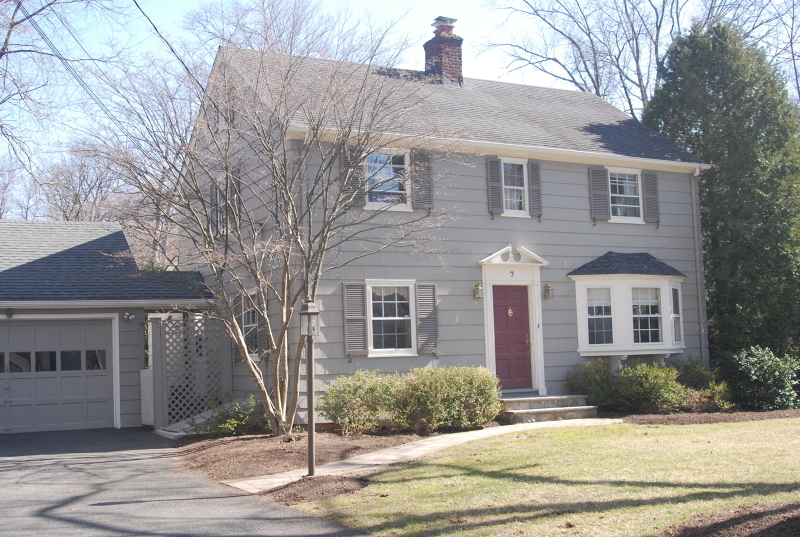 Property Photo:  7 Williams Rd  NJ 07928 