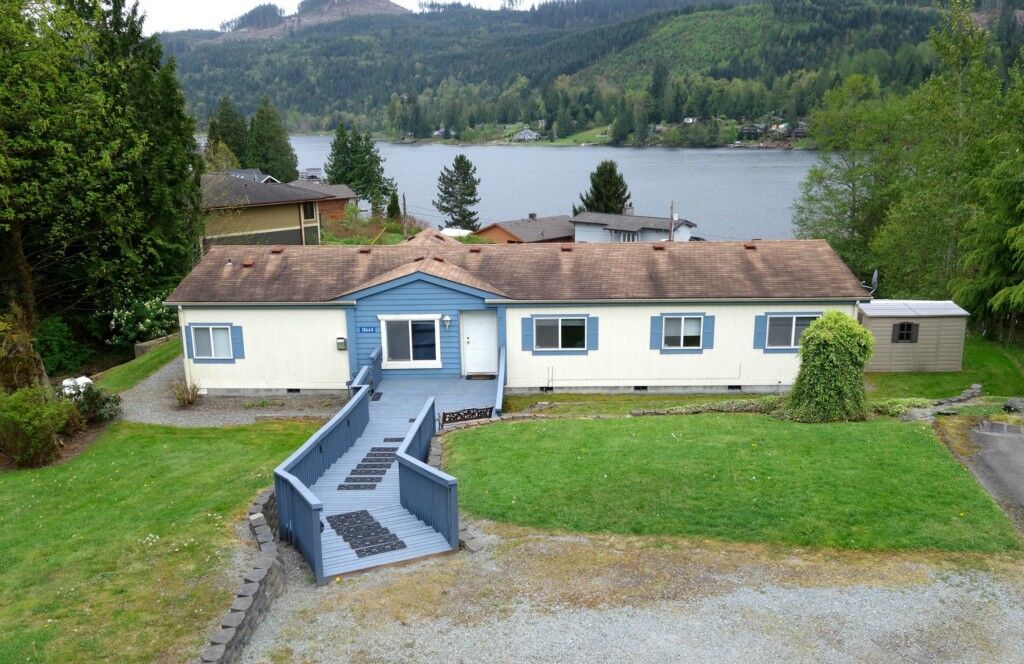 Property Photo: 18664 Four Jay Lane WA 98274