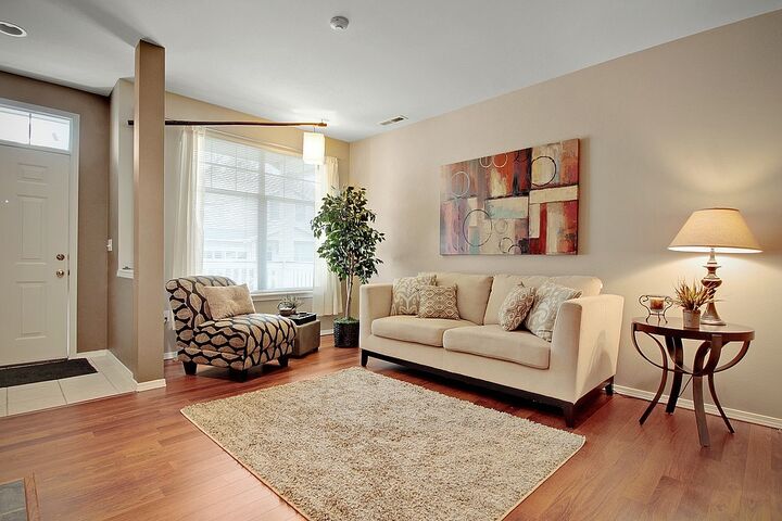 Property Photo: 17807 NE 96th Way 3 WA 98052
