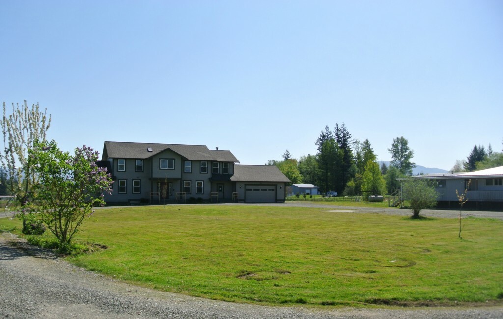 Property Photo:  1970 E Hemmi Rd  WA 98247 