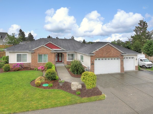 Property Photo:  11306 8th St E  WA 98372 