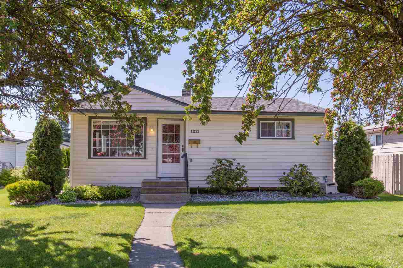 Property Photo: 1211 W Decatur Ave WA 99205