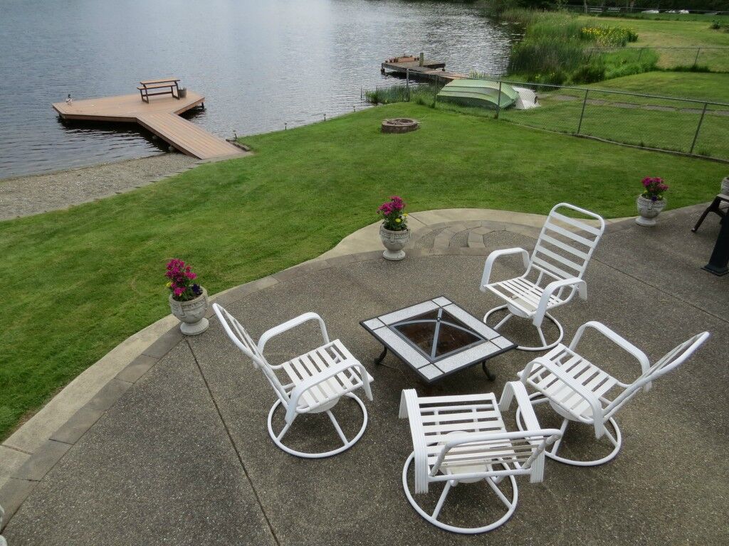 Property Photo:  70 SE Crescent Dr  WA 98584