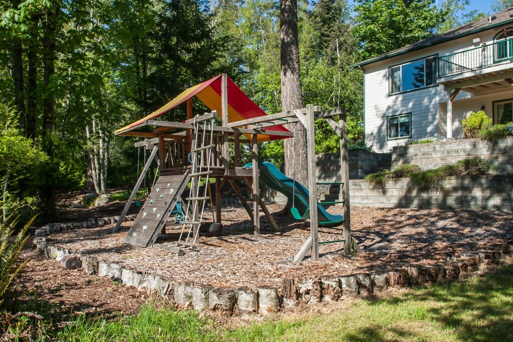 Property Photo:  1776 Academy Rd  WA 98226 