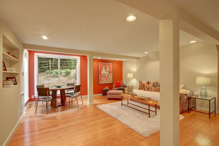 Property Photo:  10746 Densmore Ave N  WA 98133 