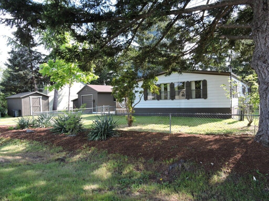 Property Photo:  21809 130th St E  WA 98391 