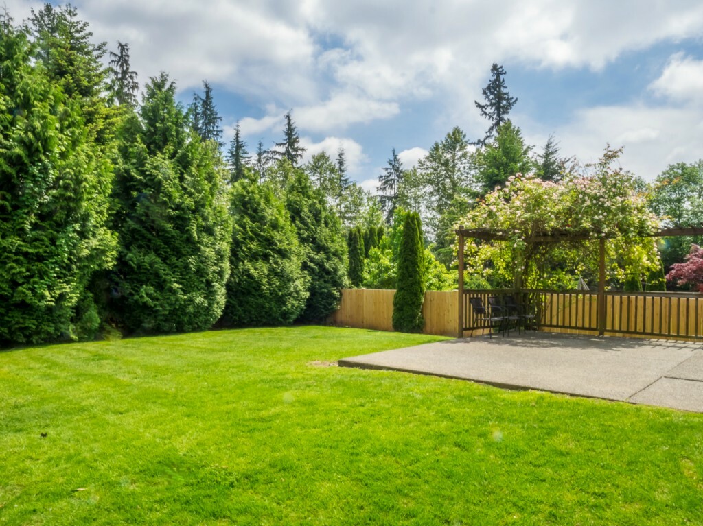 Property Photo: 15215 55th Dr SE WA 98208