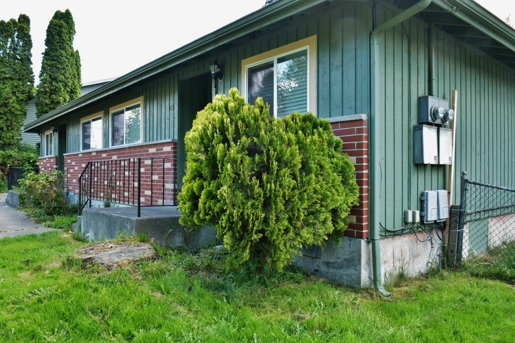 Property Photo:  513 S Constitution  WA 98312 