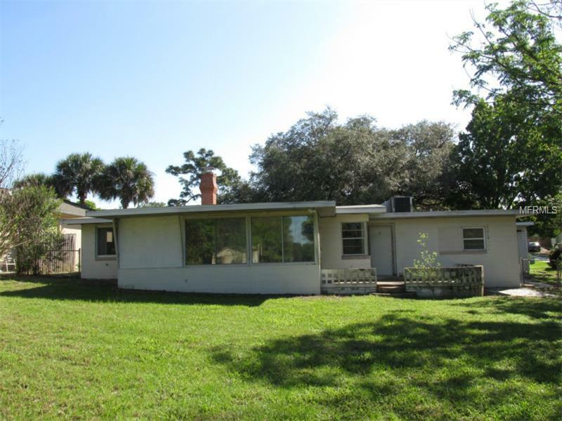 Property Photo:  1052 Crystal Bowl Circle  FL 32707 