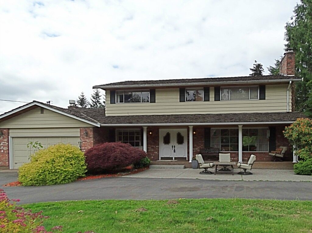 Property Photo:  17124 17th Ave W  WA 98037 