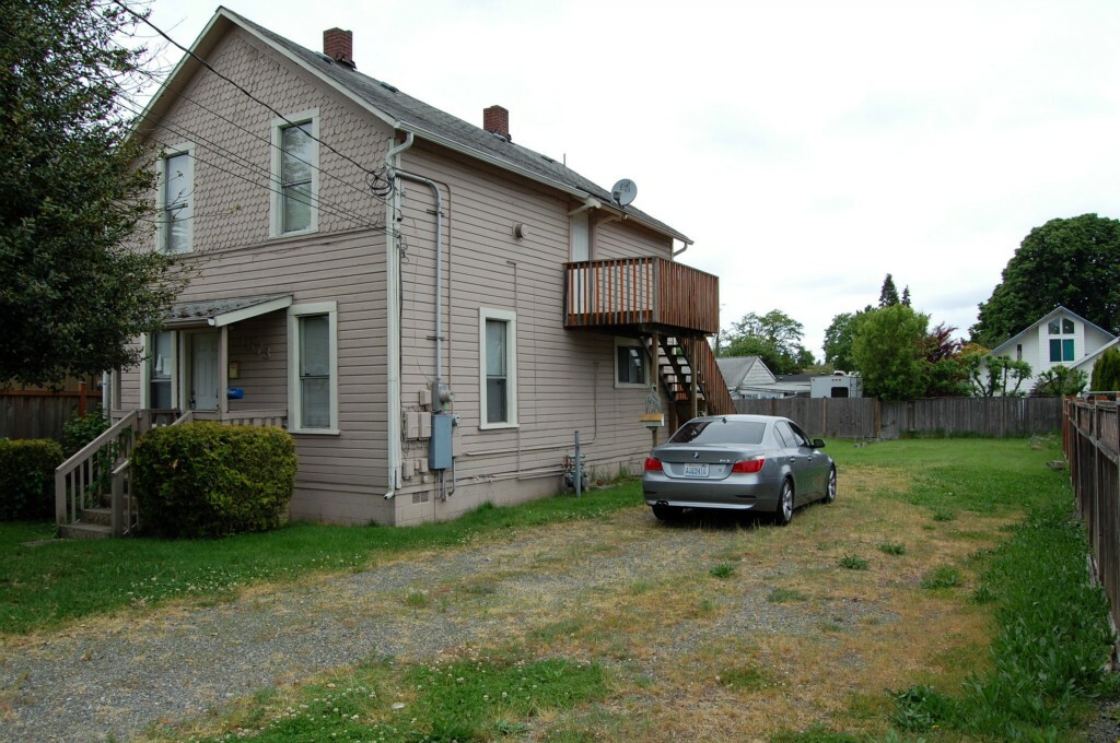 Property Photo:  1673 S 47th St  WA 98408 