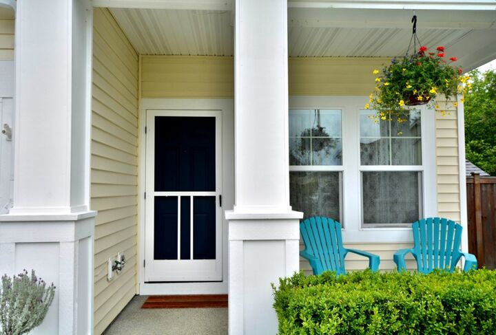 Property Photo: 2131 62nd Place SE WA 98092