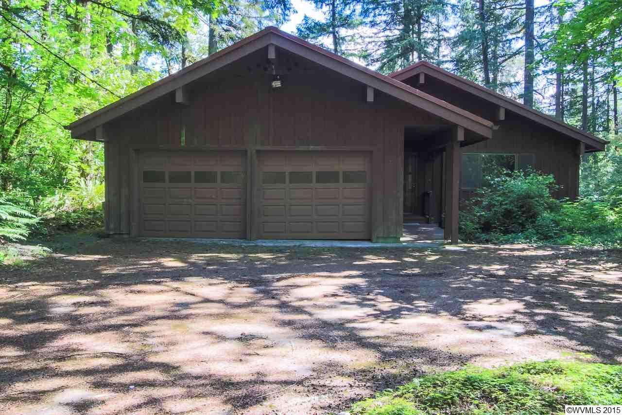 Property Photo: 25255 Santiam Park Rd SE OR 97358