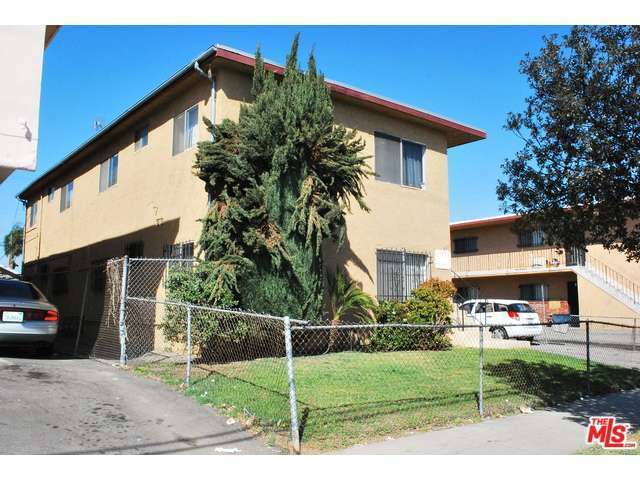 Property Photo: 607 W Century Blvd CA 90044