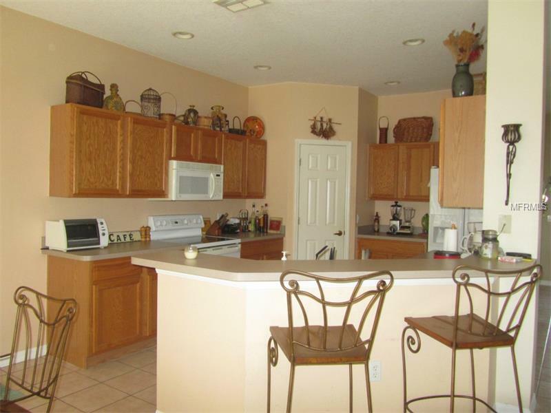 Property Photo:  2713 Timacqua Drive  FL 34691 