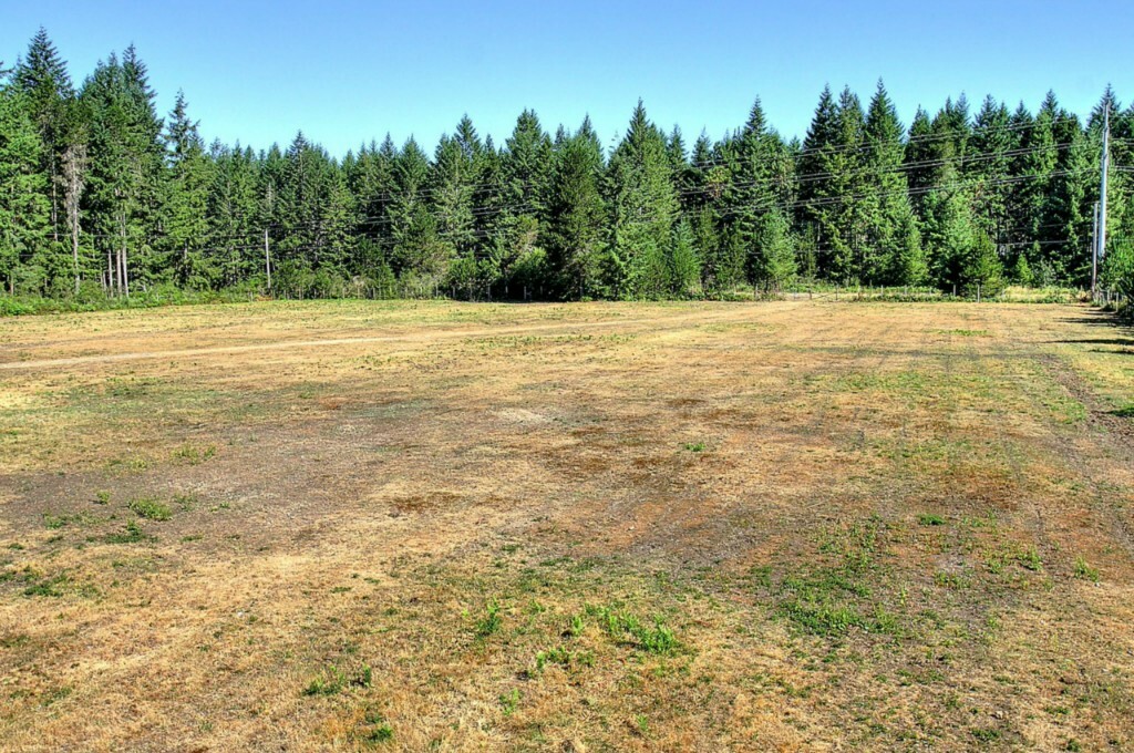 Property Photo: 16514 144th St Kpn WA 98329
