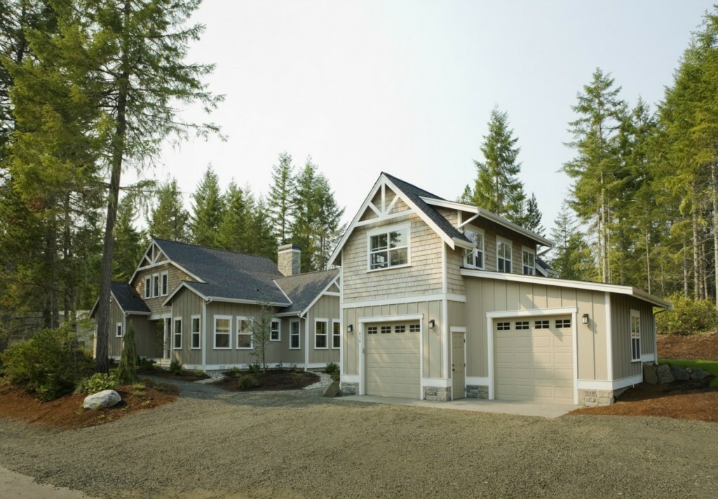 Property Photo: 230 E Michelle Dr WA 98592