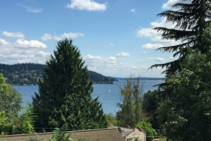 4761 NE 178th St  Lake Forest Park WA 98155 photo