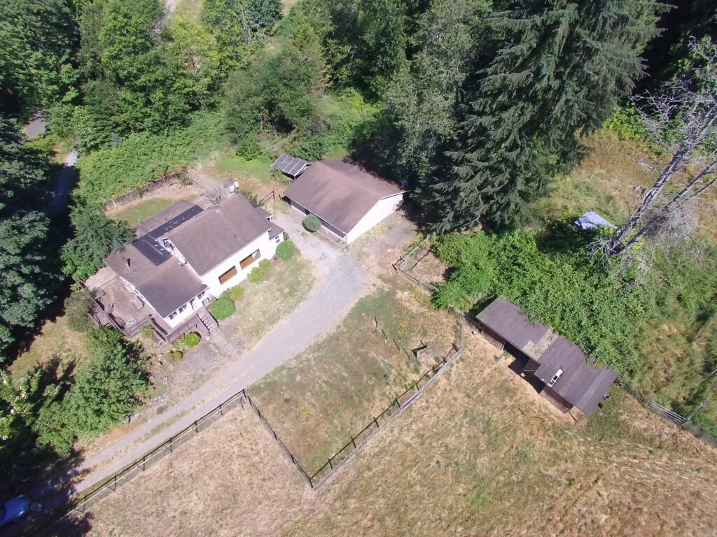 Property Photo: 26923 Fern Bluff Rd WA 98272