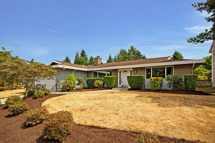 Property Photo:  6412 123rd Ave SE  WA 98006 