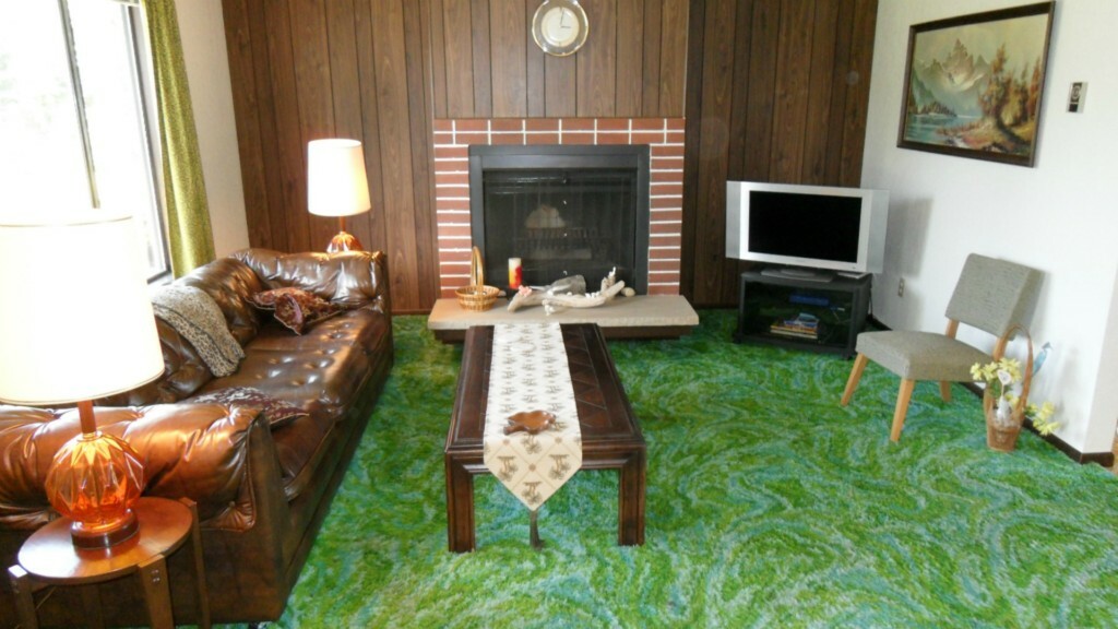 Property Photo: 8118 Cowichan Rd WA 98230
