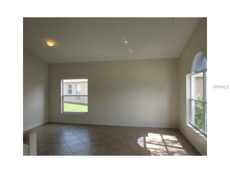 Property Photo:  529 Brett  Ct  FL 32828 