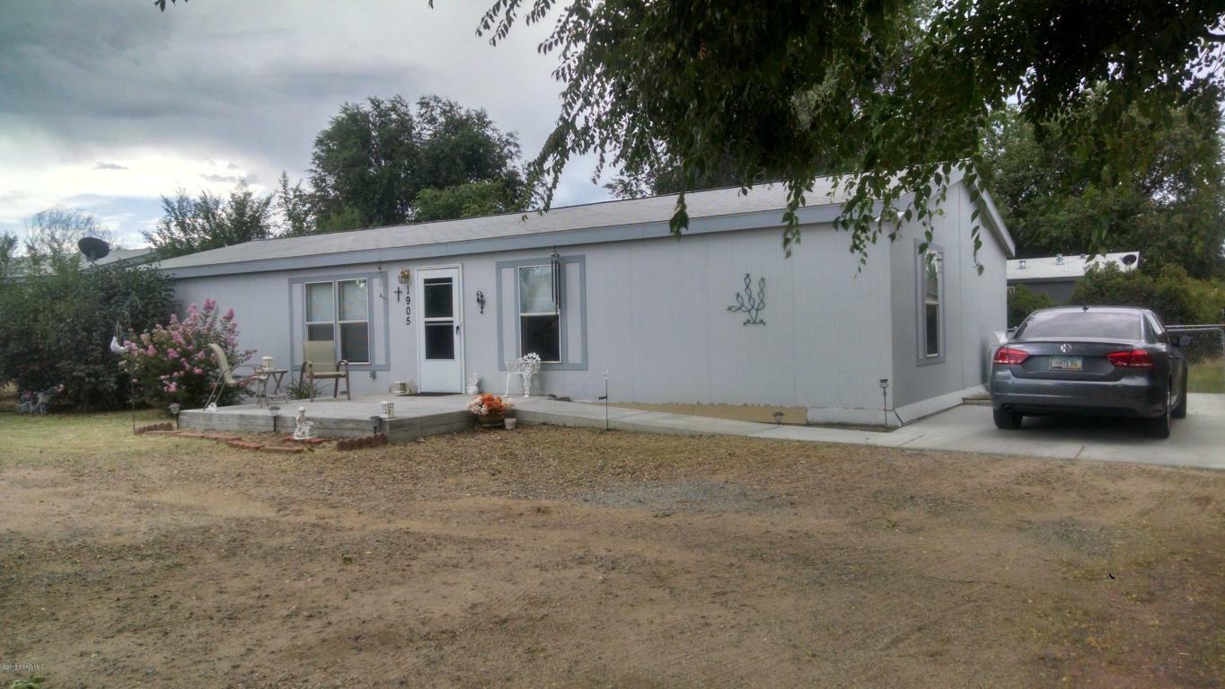 Property Photo:  1905 E Fox Road  AZ 86323 