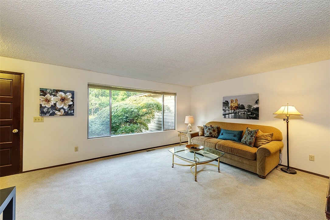 Property Photo: 3602 225th Place SW WA 98043