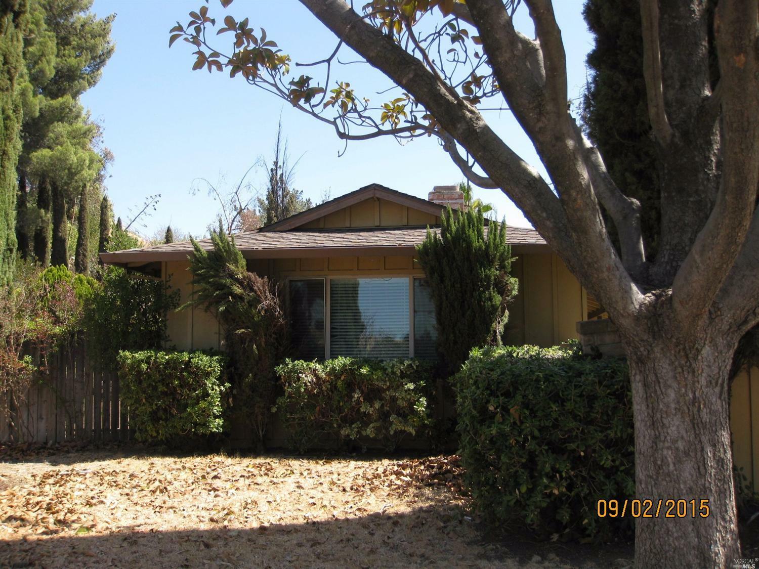 Property Photo: 332 Gardenia Circle CA 94533