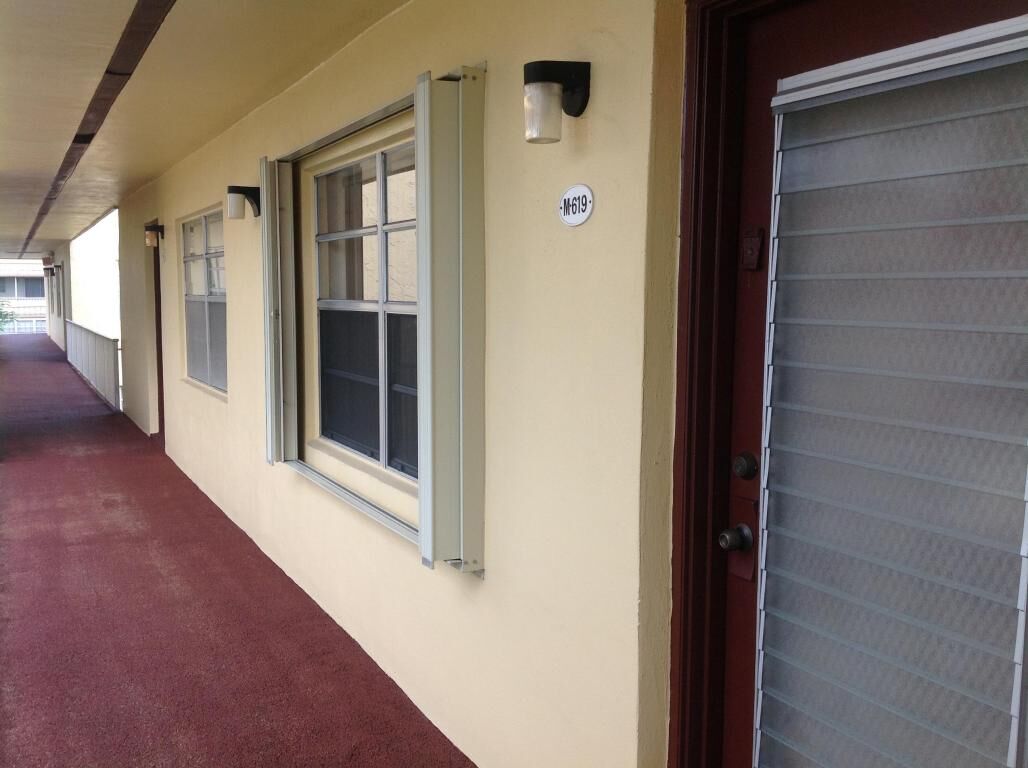 Property Photo:  619 Flanders M 619  FL 33484 