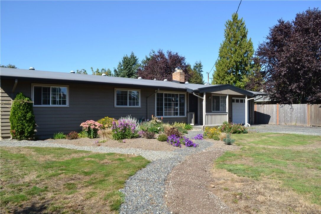Property Photo:  20808 3rd Ave W  WA 98036 
