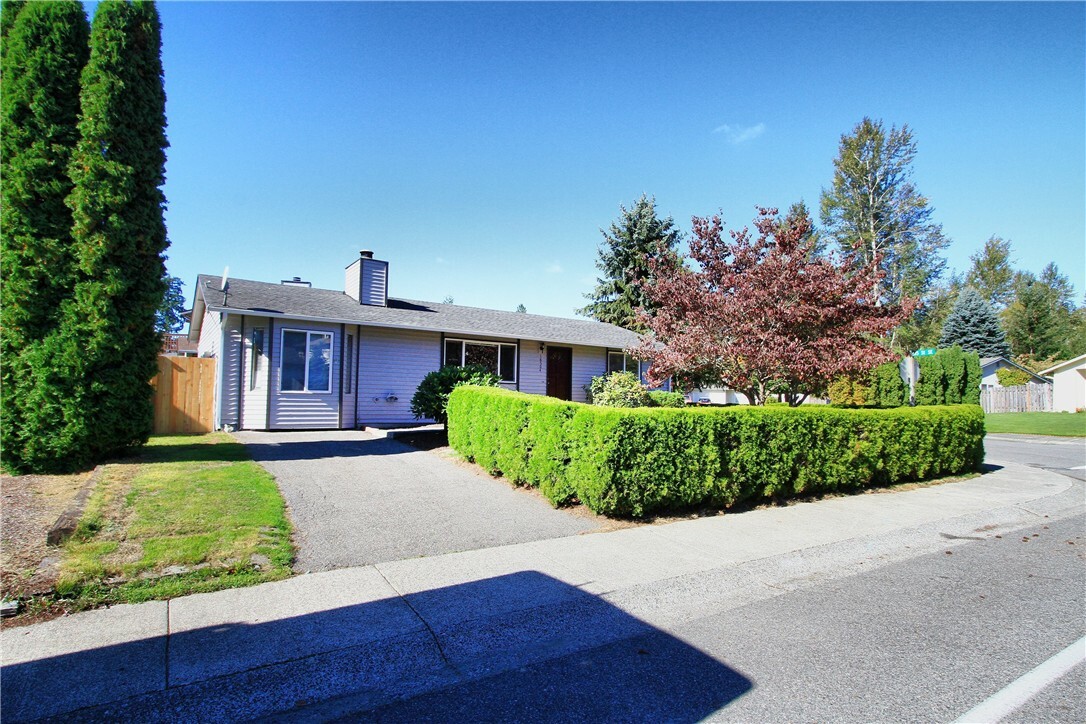 Property Photo:  18504 22nd Dr SE  WA 98012 