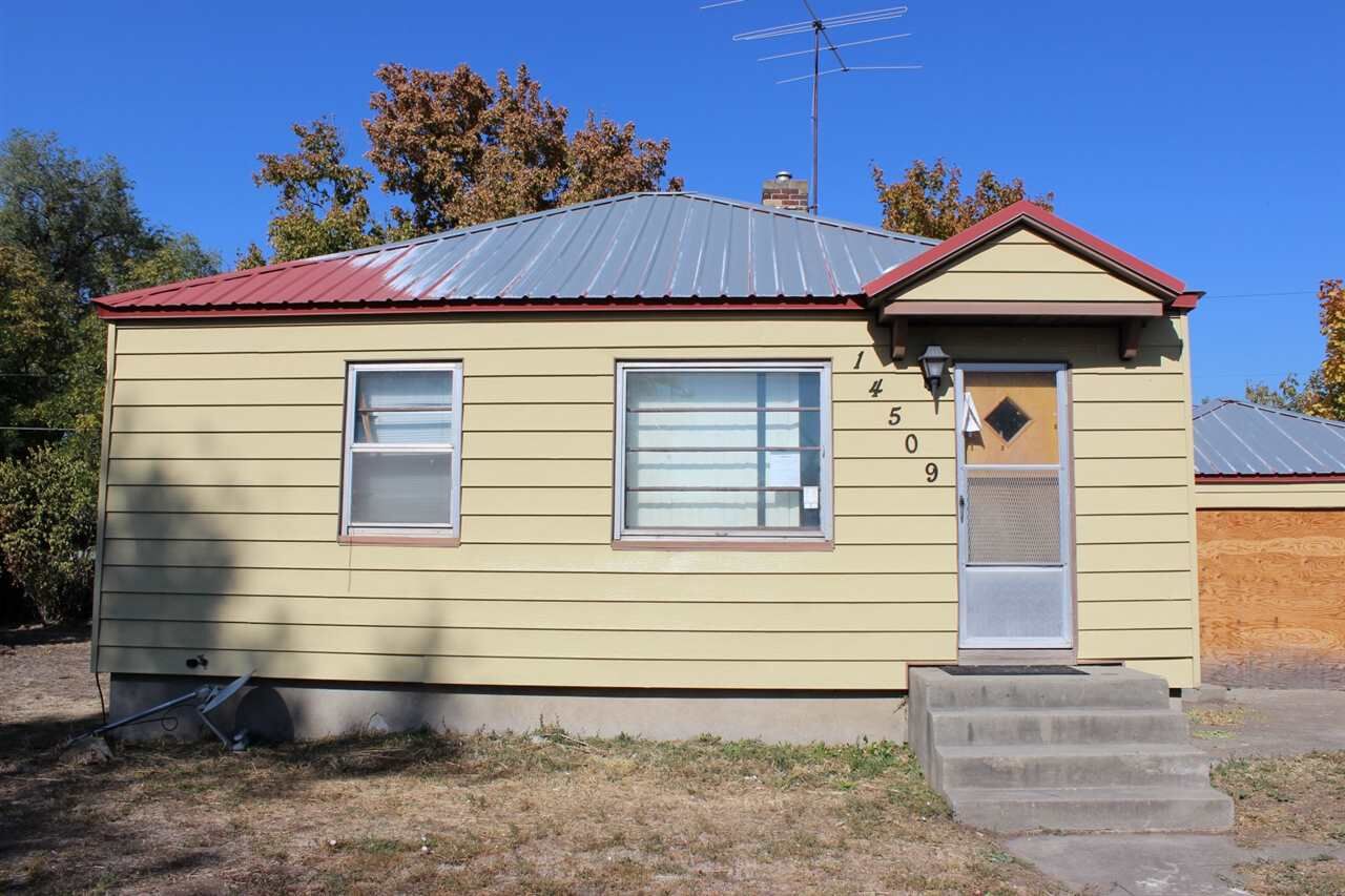 Property Photo: 14509 E Heroy Ave WA 99216