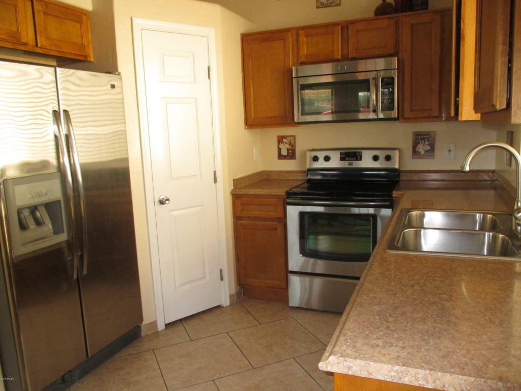 Property Photo:  3701 E Taro Lane  AZ 85050 