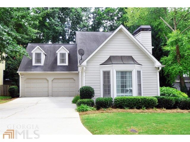 Property Photo:  1085 Club Trace NE  GA 30319 