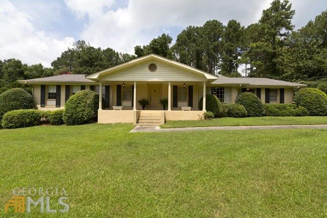 Property Photo:  2755 Lake Capri Dr  GA 30012 