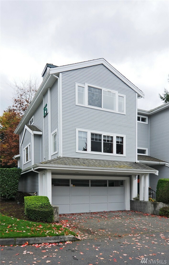 Property Photo:  4714 Fairwood Blvd NE 1503  WA 98422 