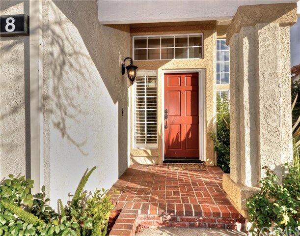 Property Photo: 8 Sendero CA 92688