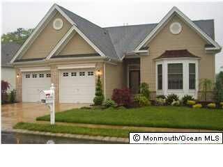 Property Photo:  4 Bay Hill Road  NJ 08527 