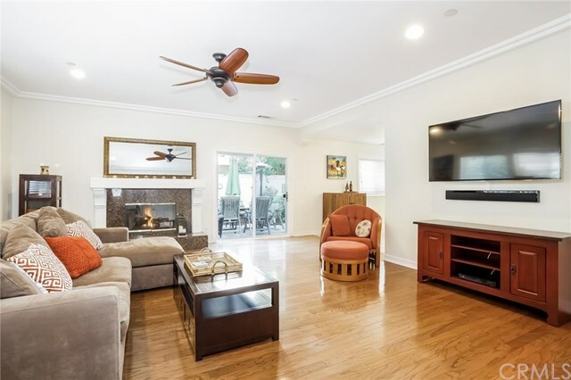 Property Photo:  2305 Pullman Lane B  CA 90278 