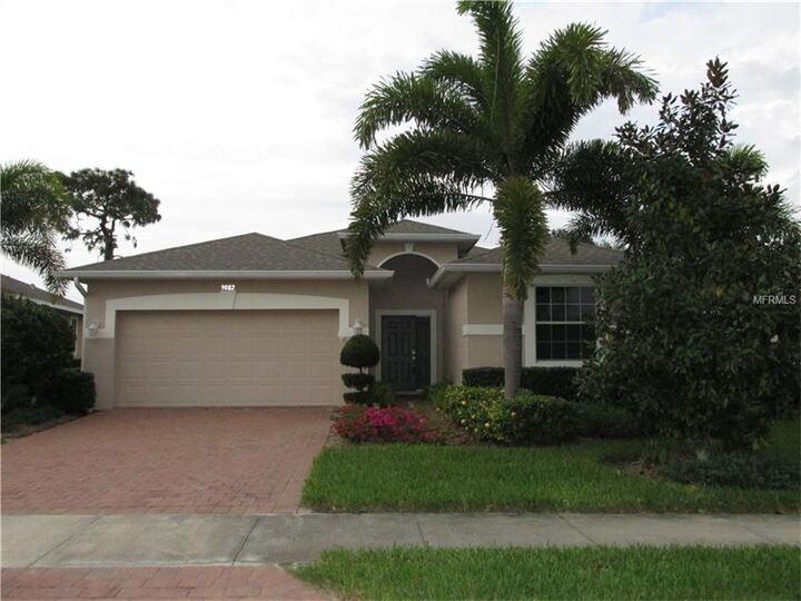 Property Photo: 9082 Coachman Drive FL 34293