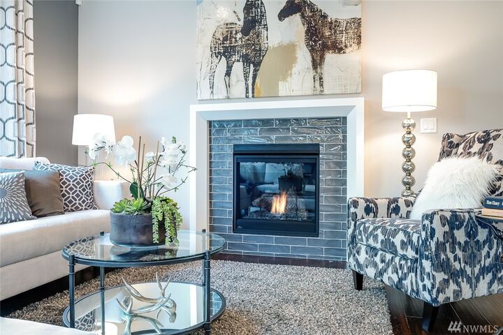 Property Photo: 3729 133rd Place SW 15 WA 98087