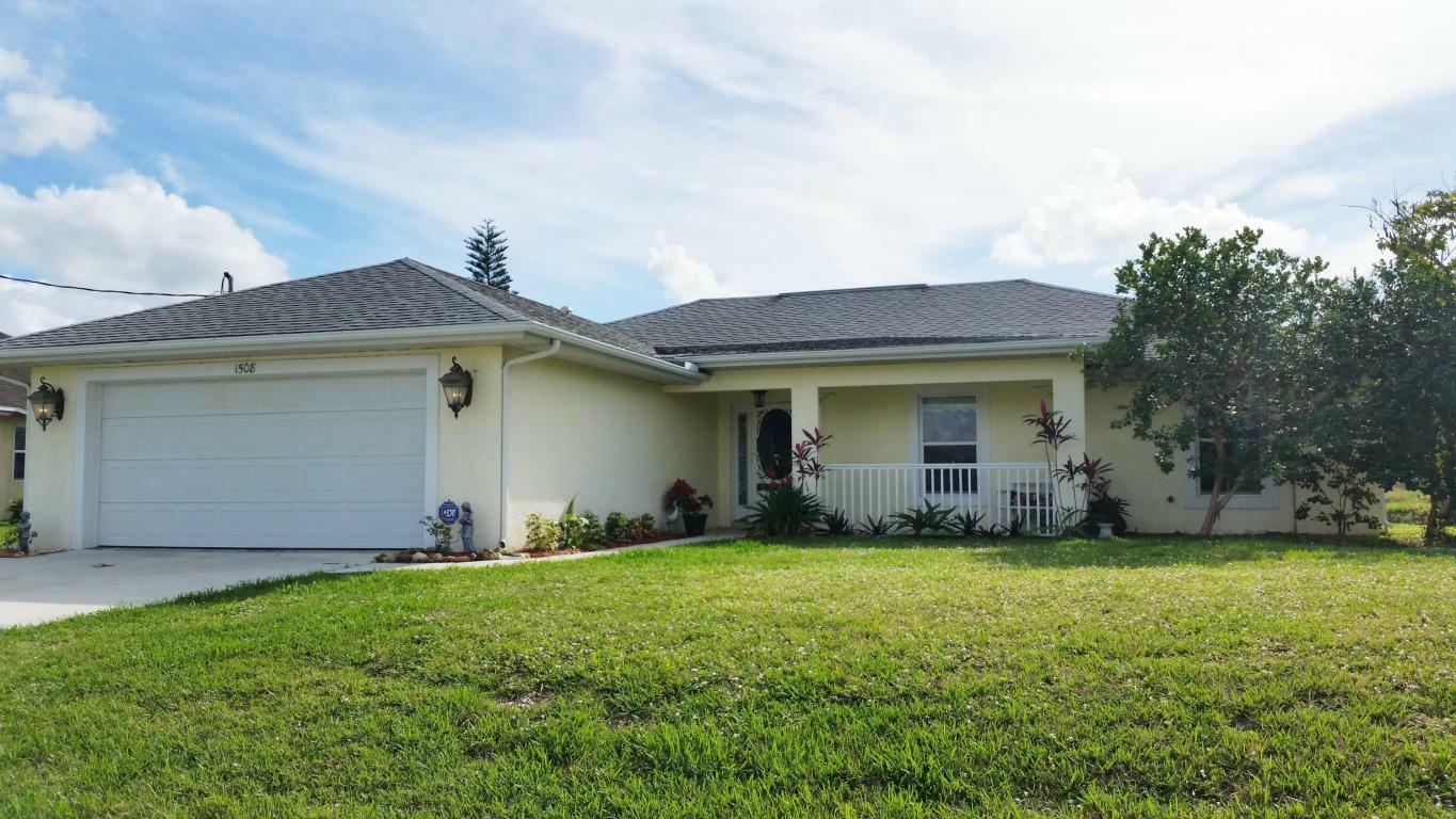 Property Photo:  1508 SW Abacus Avenue  FL 34953 