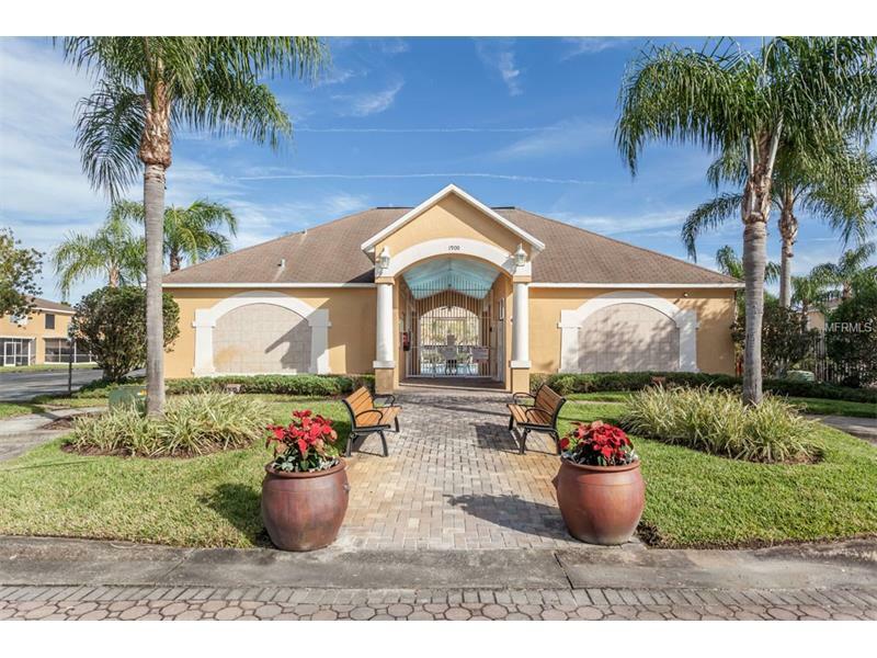 Property Photo: 1601 Fluorshire Drive FL 33511