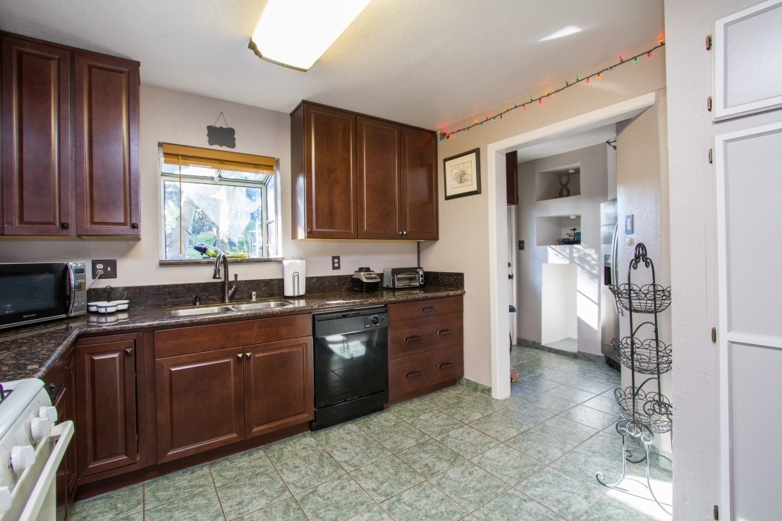 Property Photo:  2644 Oceanside  CA 92054 