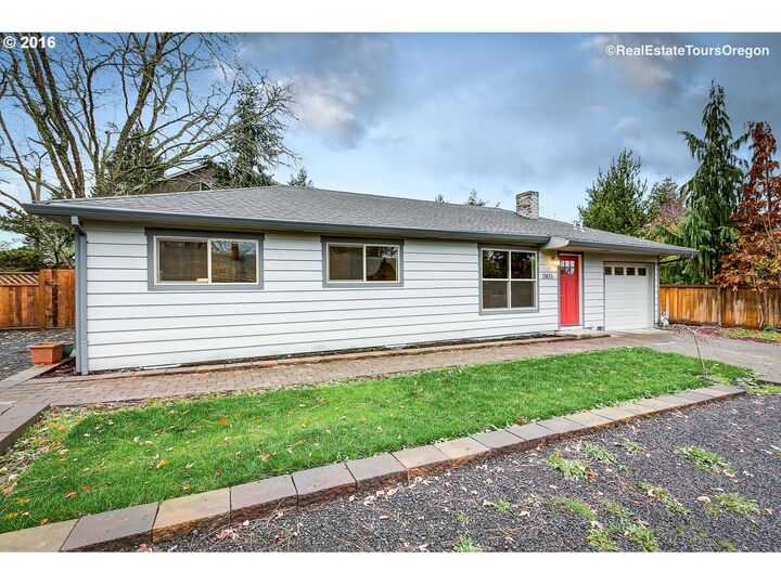 17435 SW Washington Ct  Beaverton OR 97078 photo