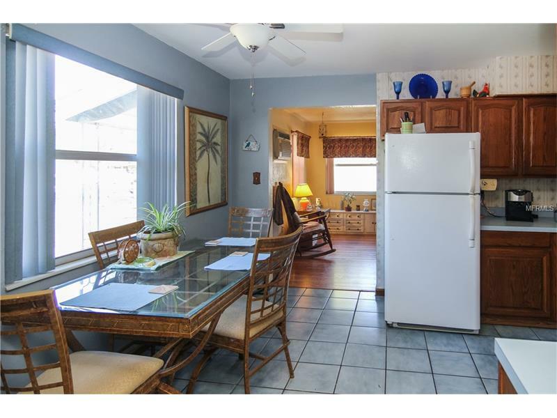 Property Photo: 7234 10th Avenue N FL 33710