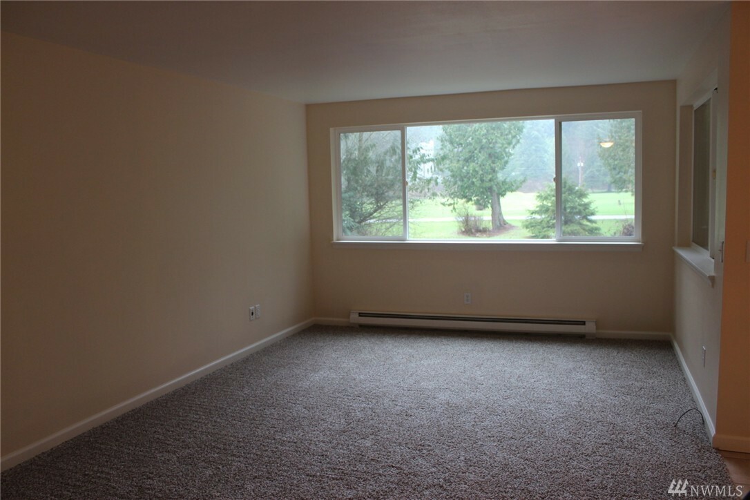 Property Photo:  2 Marigold Dr 45  WA 98229 